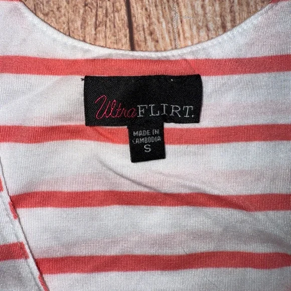 Ultra Flirt Coral and White Striped Top - Picture 2 of 5
